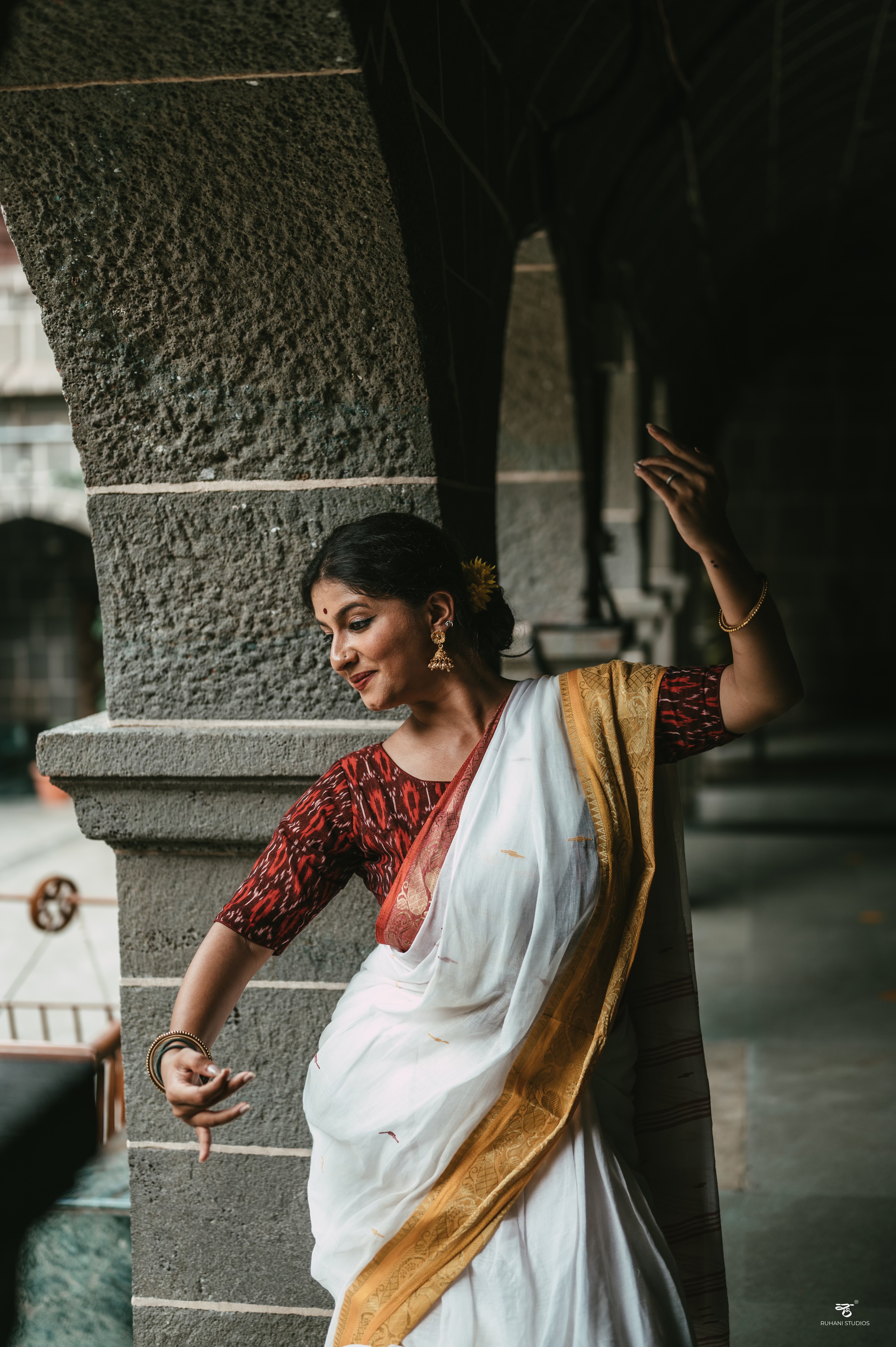 Bhargavi Dance Pose